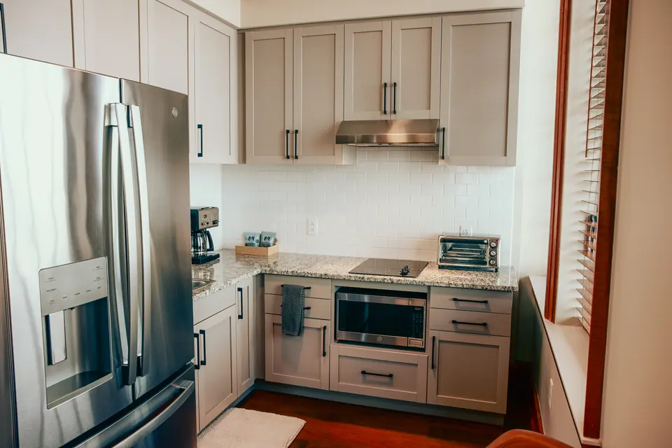 Owner-selected Creative River photograph of full one-bedroom at West End Tower.